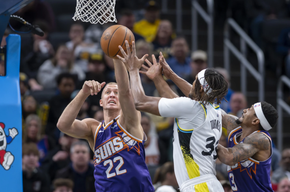 包含巴西男篮爆冷步行者，伦纳德完成帽子戏法的词条