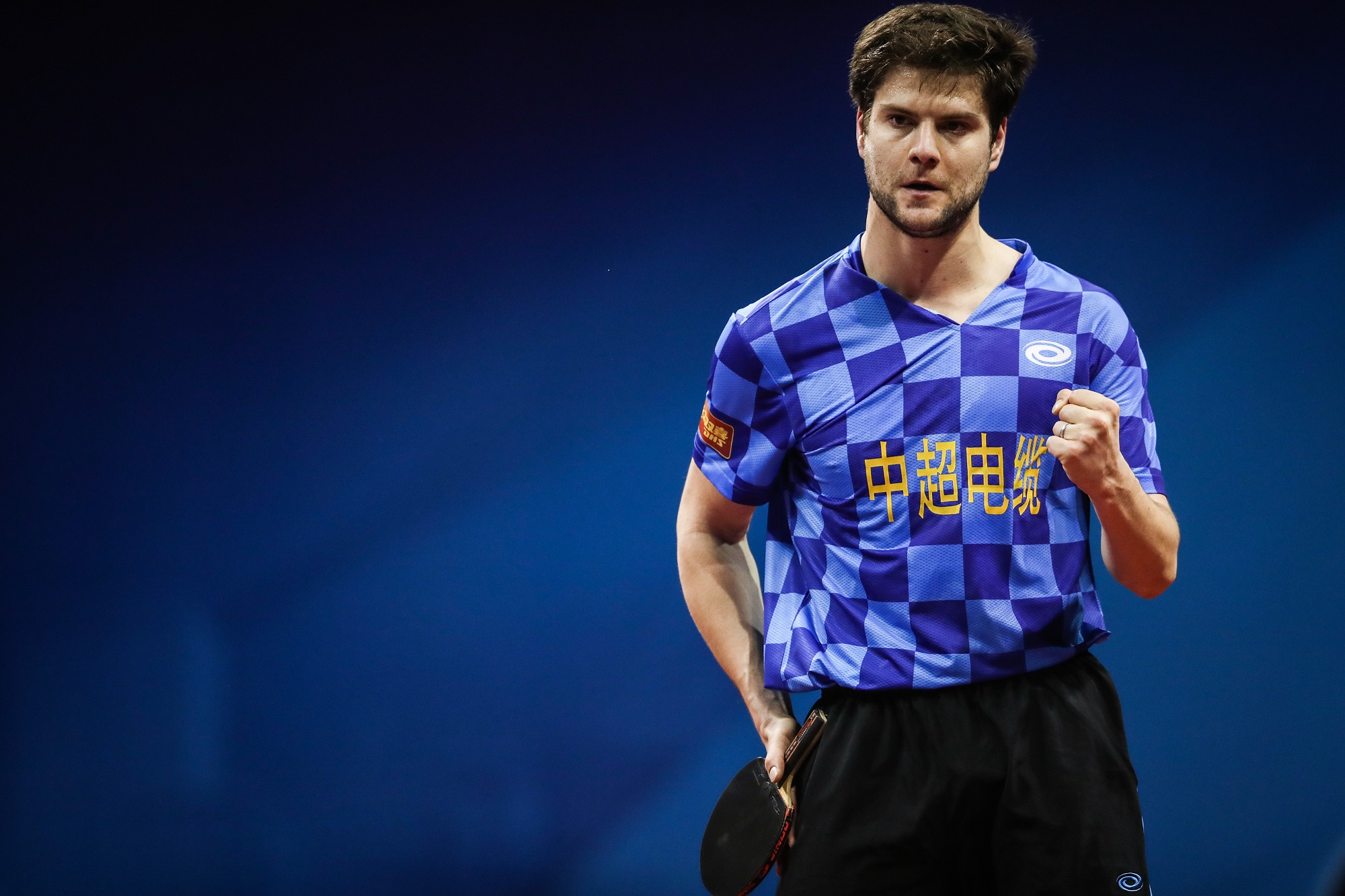 德国乒乓球队横扫法国乒乓球队，奥恰洛夫完成帽子戏法