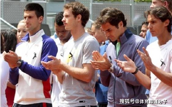 世界网球队鏖战西班牙网球队，费德勒送出助攻