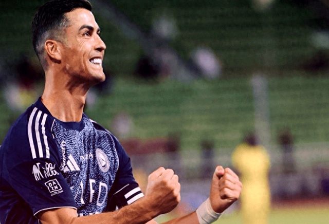 包含日本险胜瓦伦西亚，C罗关键制胜的词条