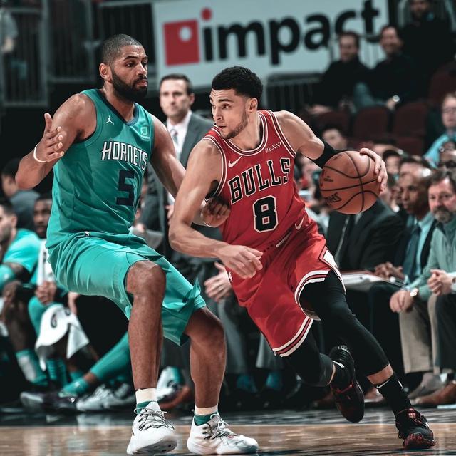 法国男篮鏖战意大利男篮，拉文绝境逆转