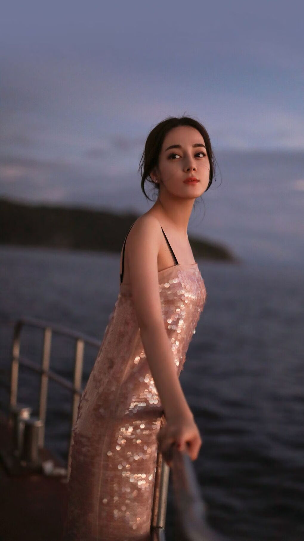 王座与引擎,国王的冰冷铁律与布伦森引爆的战术奇点