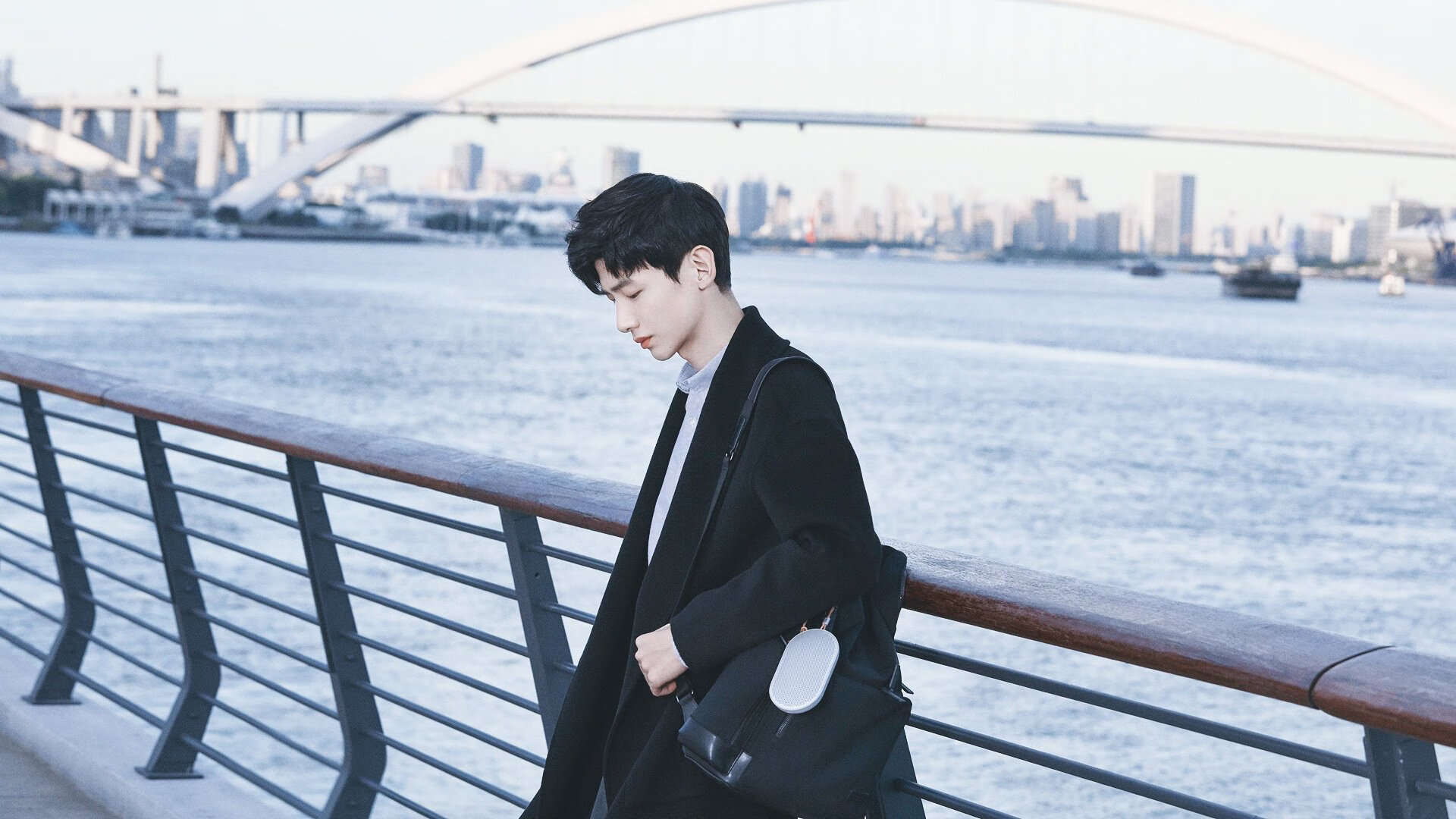 当利拉德的表指向东方,公牛跨洲战术正面击溃辽宁,一场定义现代篮球的对话