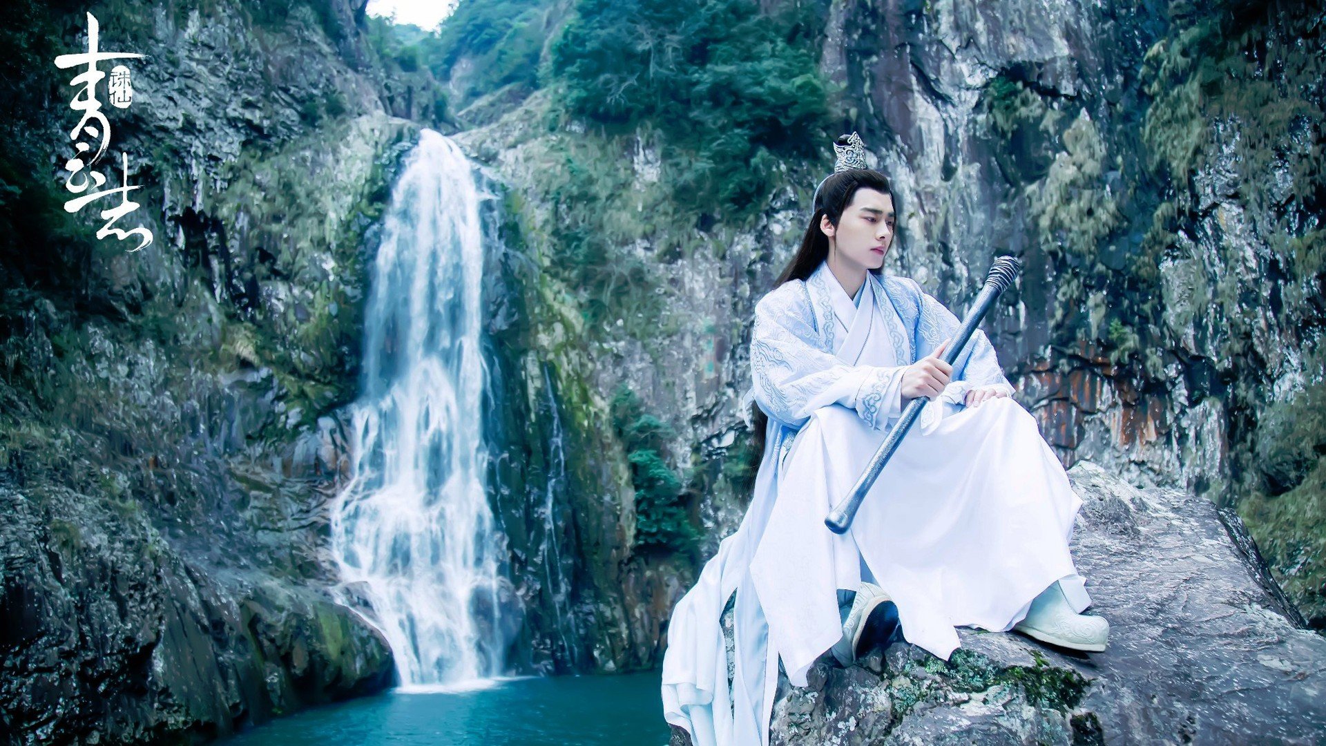 暗夜霓虹，那个撕裂美加墨之夜的金色魅影