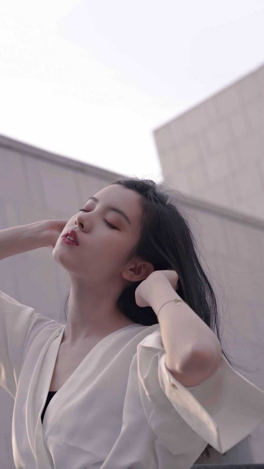 哈登进攻魔术绽放,湖人惨遭肆虐