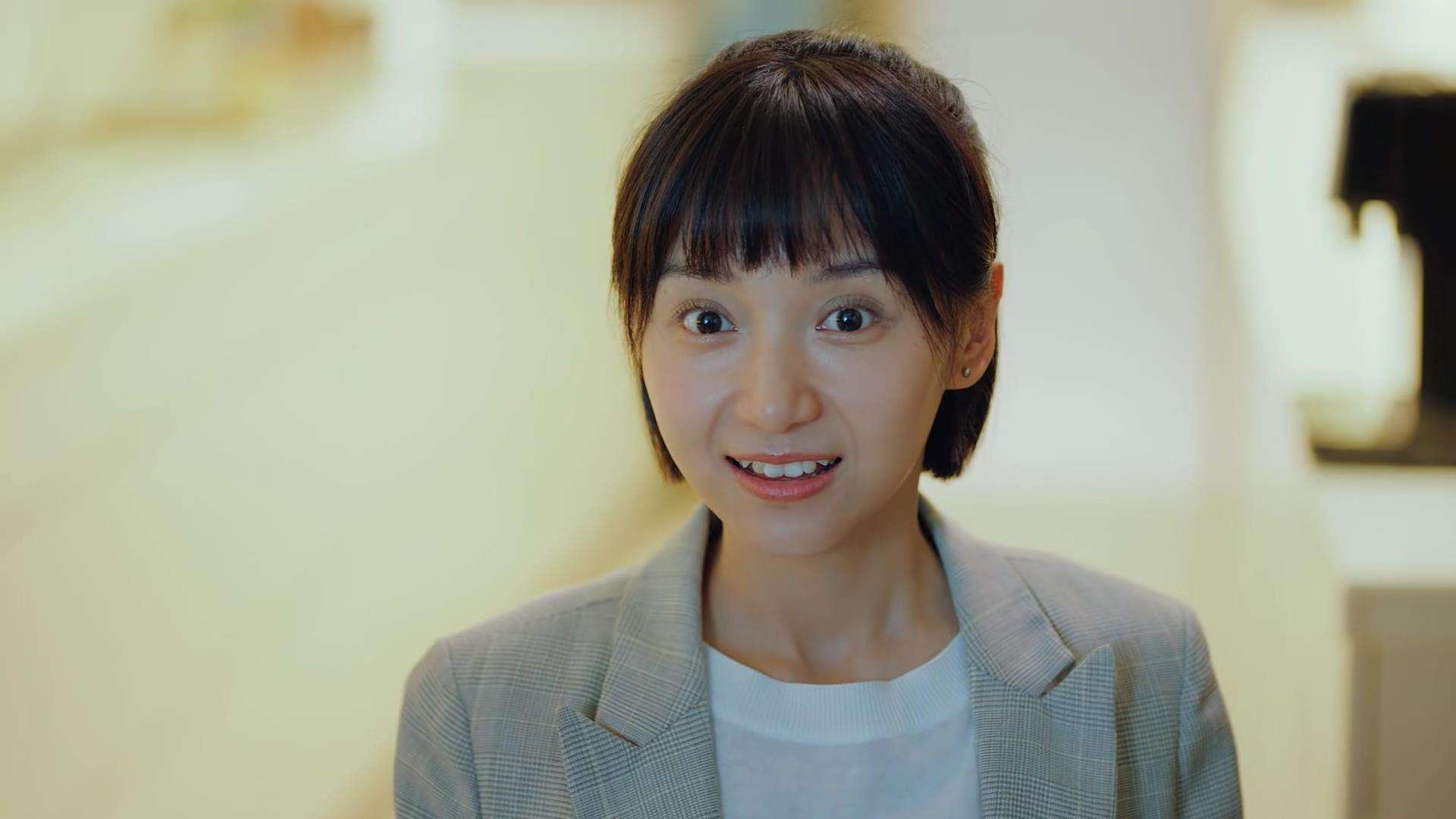 太平洋对决，哈利伯顿关键三分终结悬念，76人险胜深圳队