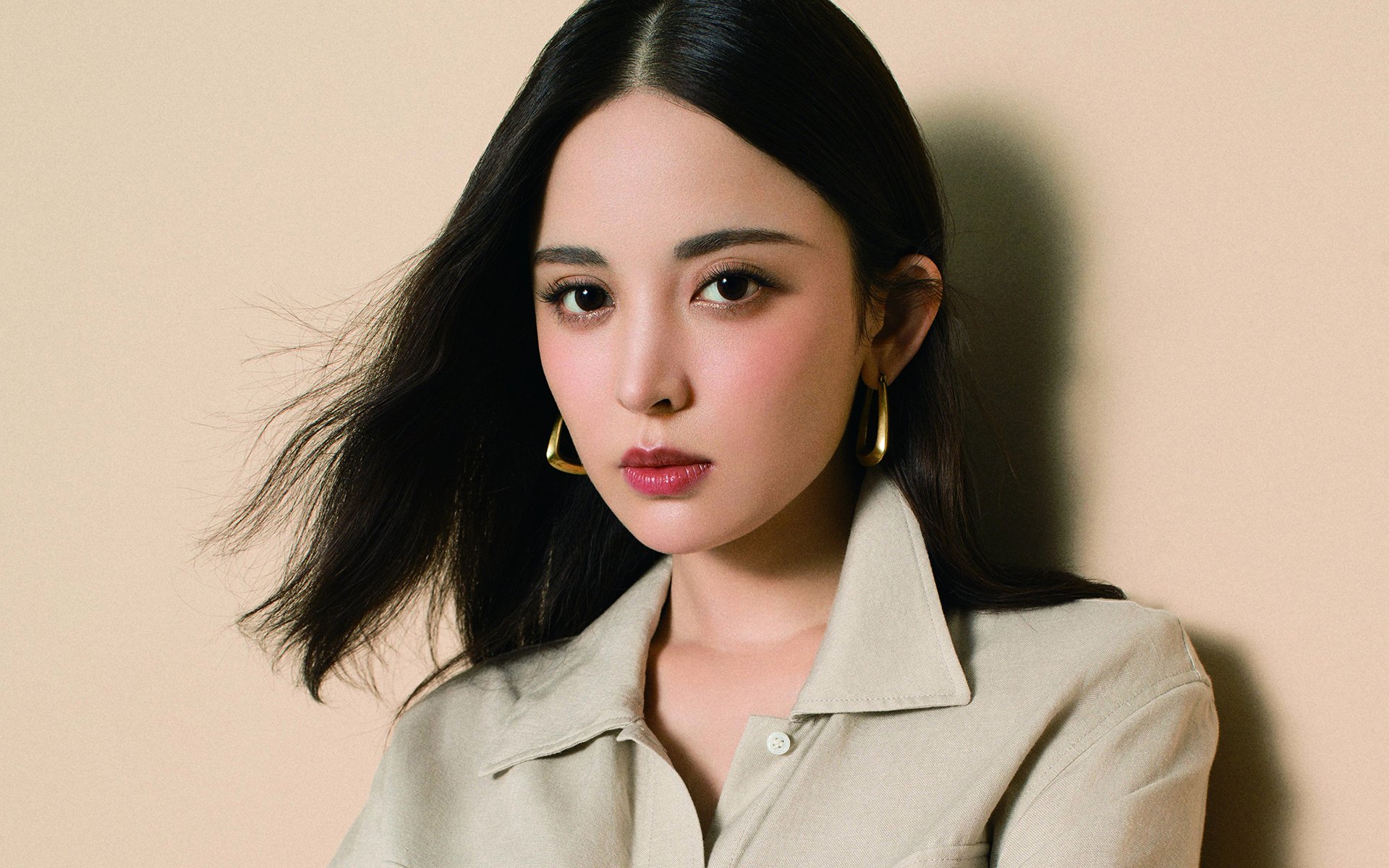 阿拉巴主宰全场，西班牙力克沙特跃升世界排名争夺战关键胜利