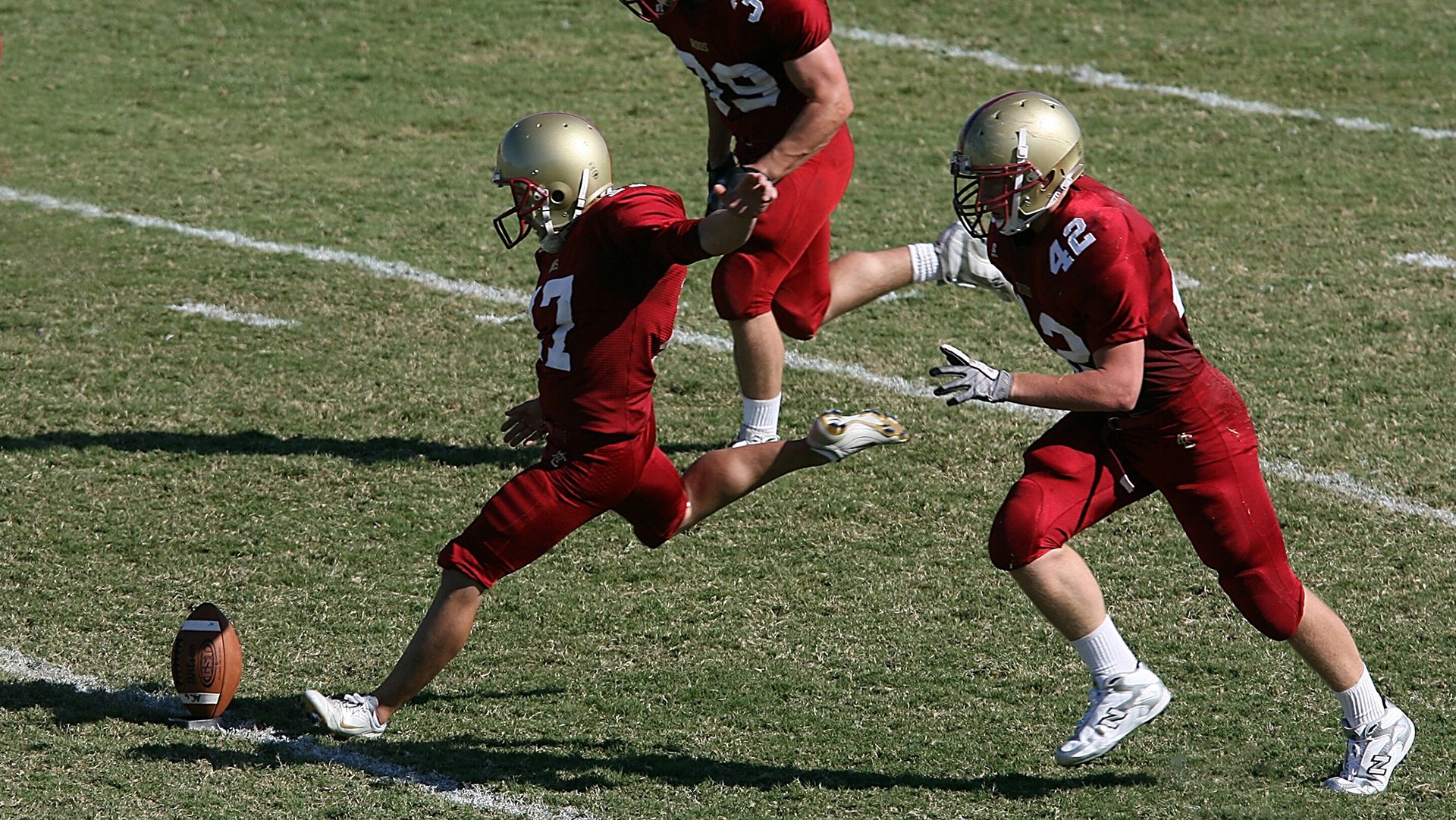 跨越洲际的防守艺术，当新疆铁壁遇上戈贝尔的叹息之墙