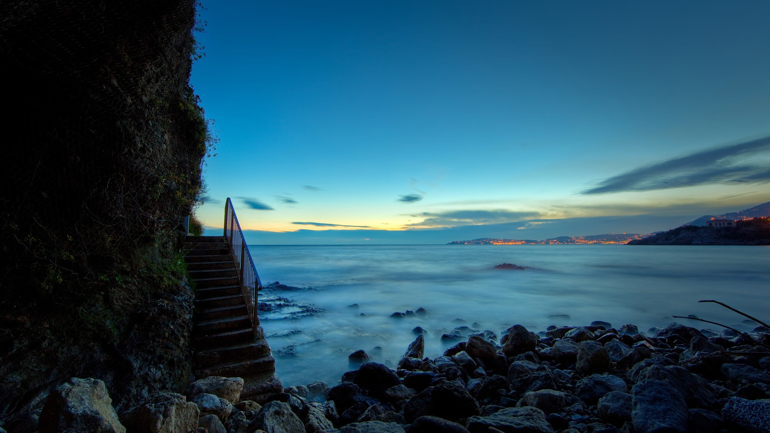 黄喜灿帽子戏法点燃圣西罗！一场跨越时空的智利-米兰传奇之战